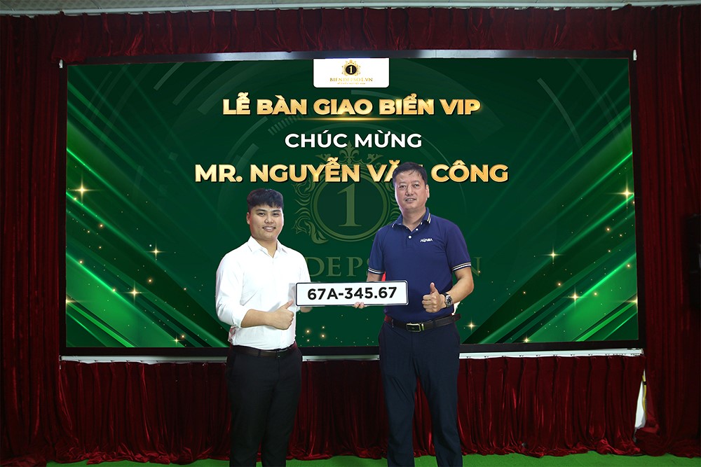 GĐ Nguyễn Văn Thành giúp vô số khách hàng tìm được biển đẹp về tài lộc và phong thủy