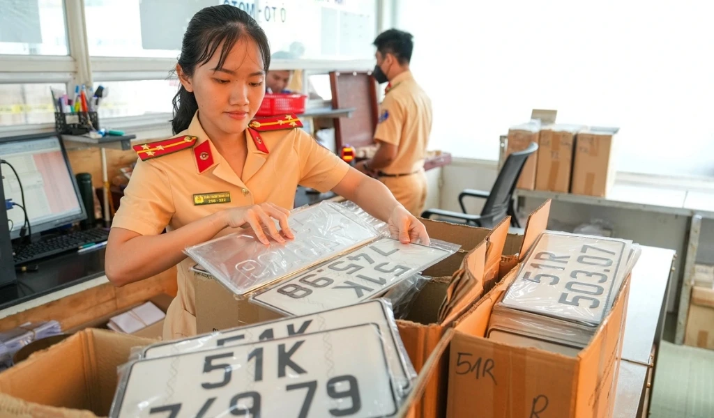 Dấu chấm có tác dụng đảm bảo tính đa dạng và không trùng lặp trong bối cảnh số lượng xe đăng ký ngày càng cao