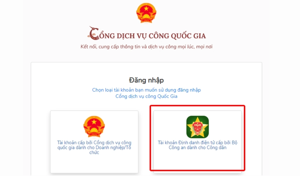 Người dân có thể nộp hồ sơ cấp biển online trên dịch vụ công hoặc ứng dụng định danh quốc gia